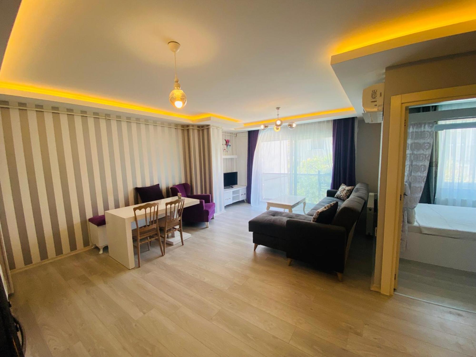 Hotel de apartamente Royal Loft 4*