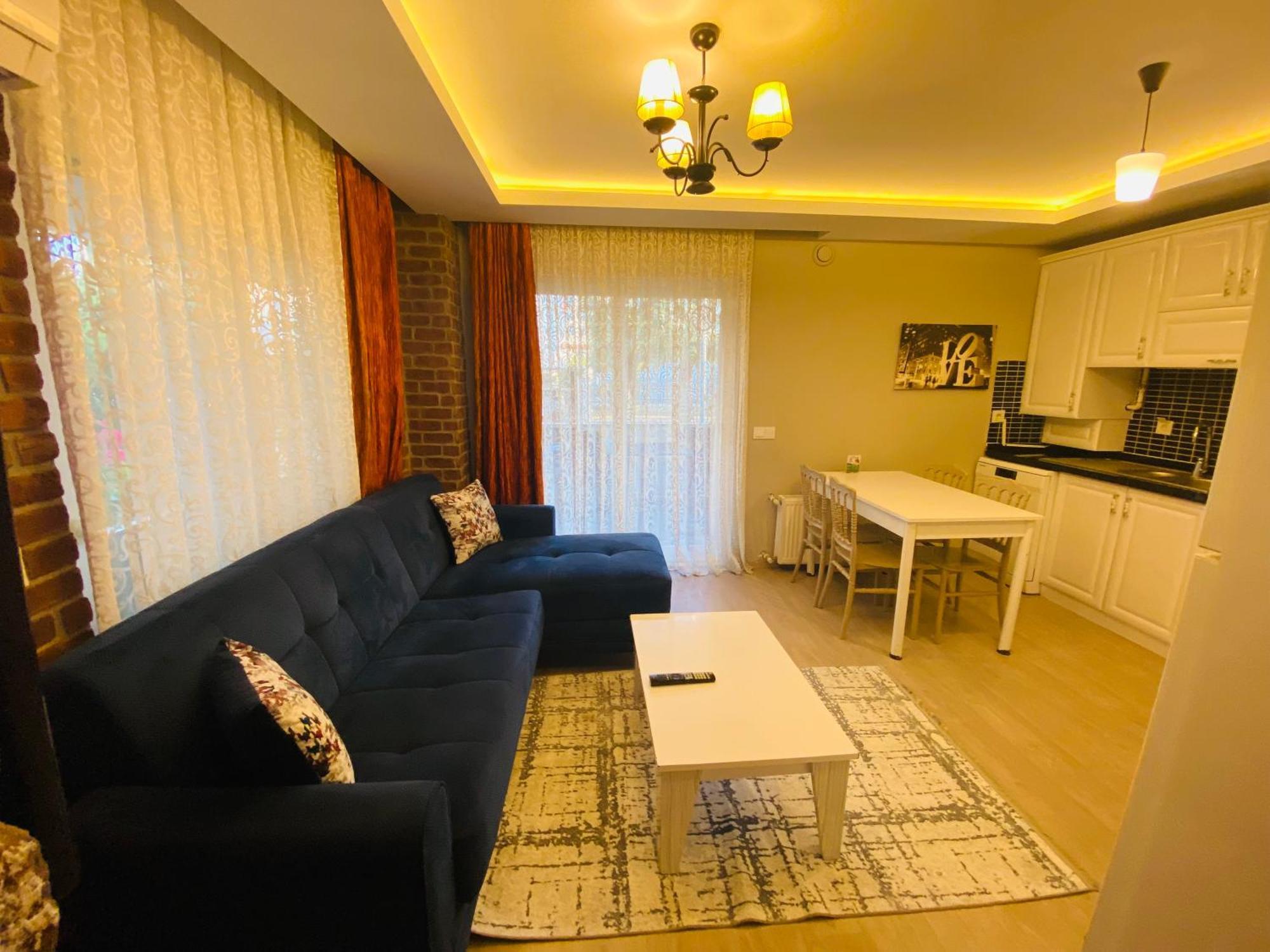 Royal Loft Апарт-отель 4*