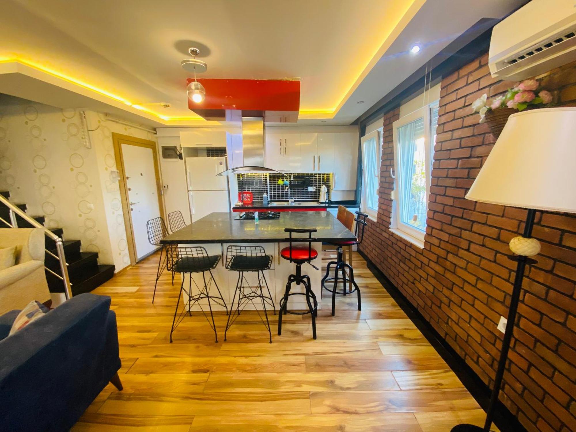 Апарт-отель Royal Loft 4*