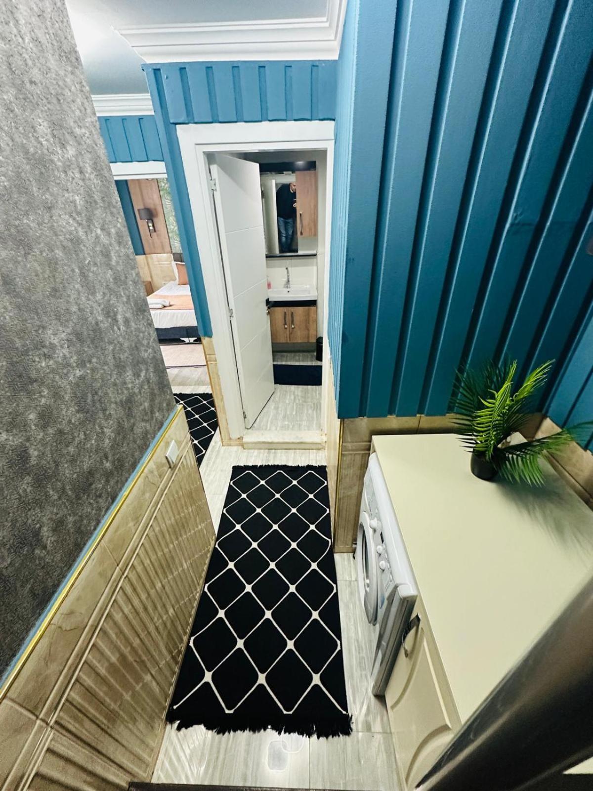 Royal Loft Апарт-отель 4*