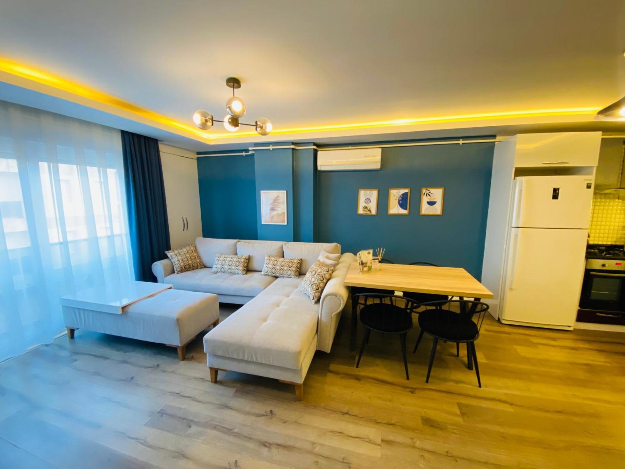 Апарт-отель Royal Loft 4*